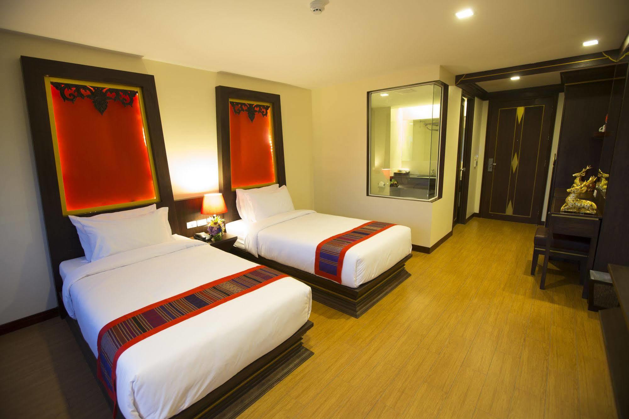 Royal Heritage Pavilion, Hotel 4*
